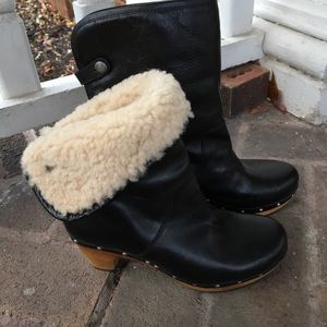 UGG Lynnea Leather Clog Boots
